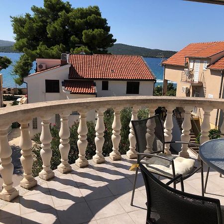 Villa Rada & Eugen Žaborić Extérieur photo