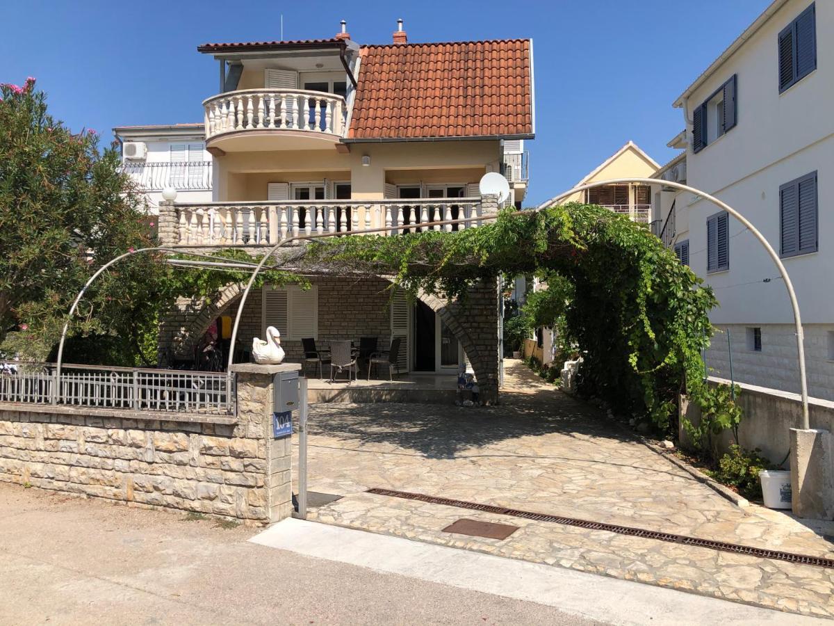 Villa Rada & Eugen Žaborić Extérieur photo